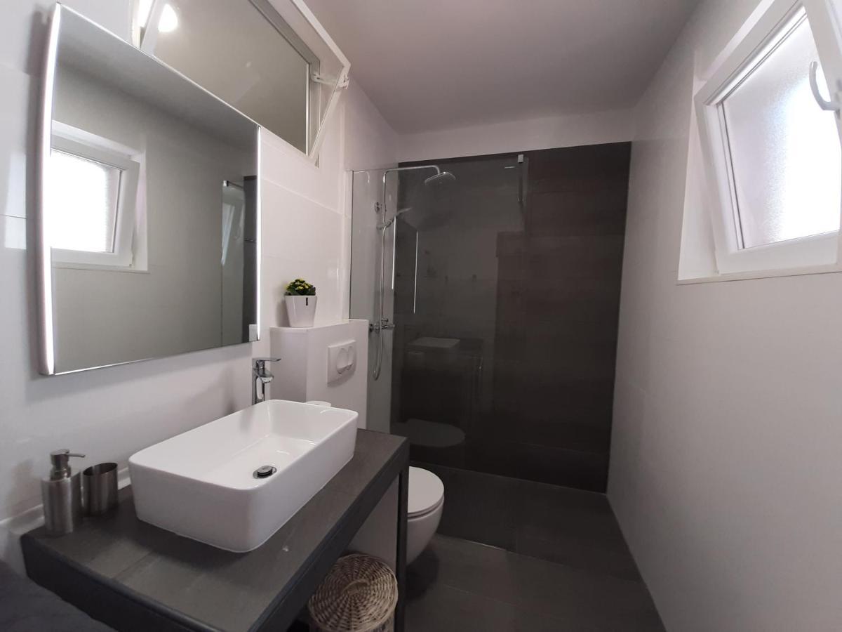 Apartment Boni Σίμπενικ Εξωτερικό φωτογραφία