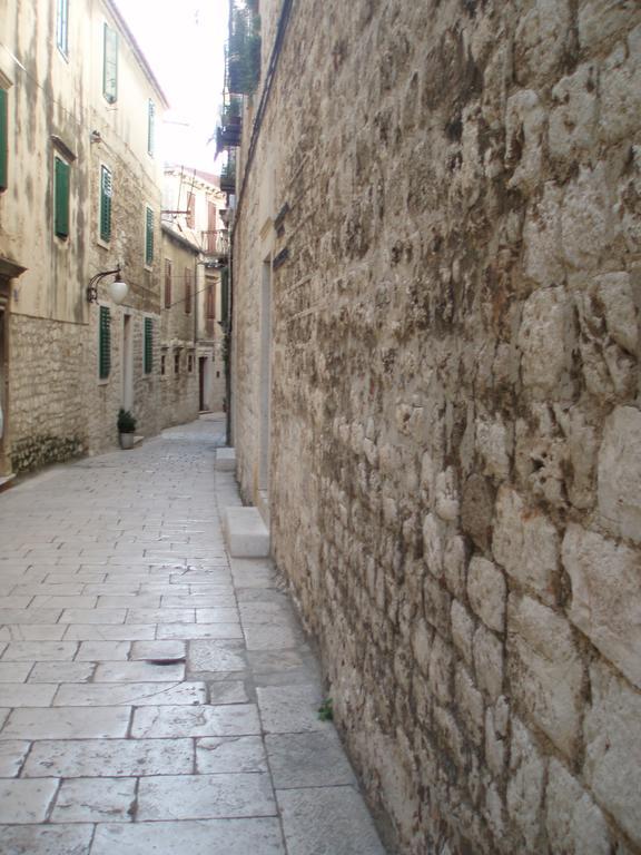 Apartment Boni Σίμπενικ Εξωτερικό φωτογραφία