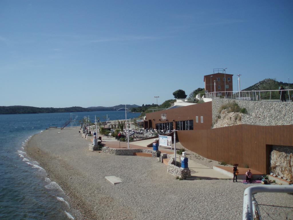Apartment Boni Σίμπενικ Εξωτερικό φωτογραφία