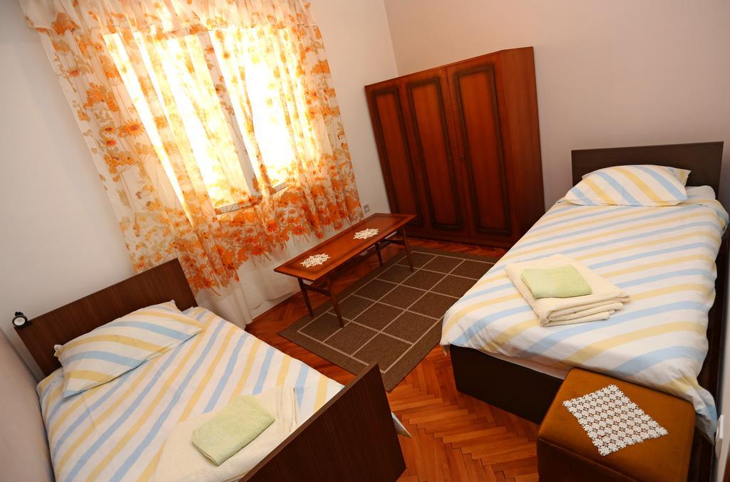 Apartment Boni Σίμπενικ Εξωτερικό φωτογραφία