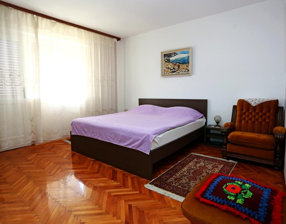 Apartment Boni Σίμπενικ Εξωτερικό φωτογραφία